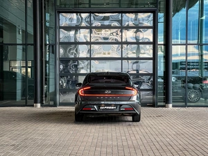 Седан Hyundai Sonata 2019 года, 2120000 рублей, Уфа
