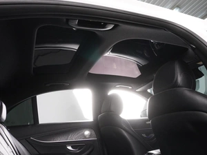 Седан Mercedes-benz E-класс 2017 года, 3515000 рублей, Красный Пахарь