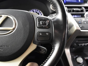 Внедорожник Lexus NX 2016 года, 2393900 рублей, Казань