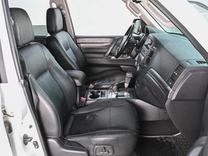 Внедорожник Mitsubishi Pajero 2011 года, 2399000 рублей, Аксай