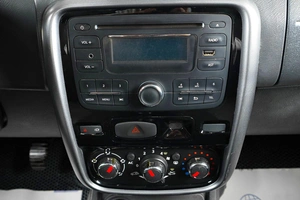 Внедорожник Renault Duster 2012 года, 829000 рублей, Тюмень