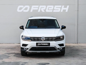Внедорожник Volkswagen Tiguan 2019 года, 2490000 рублей, Краснодар