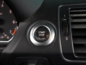 Хетчбэк BMW 1 серия 2008 года, 849000 рублей, Воронеж