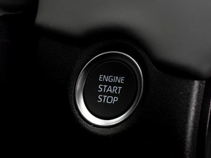 Внедорожник Toyota RAV4 2026 года, 4299000 рублей, Тюмень