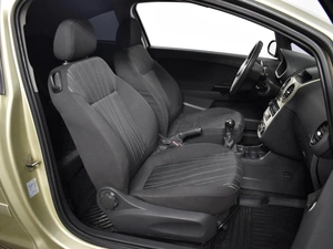 Хетчбэк Opel Corsa 2007 года, 343200 рублей, Казань