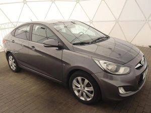 Седан Hyundai Solaris 2012 года, 890000 рублей, Орёл