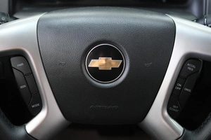 Внедорожник Chevrolet Captiva 2010 года, 1089000 рублей, Омск