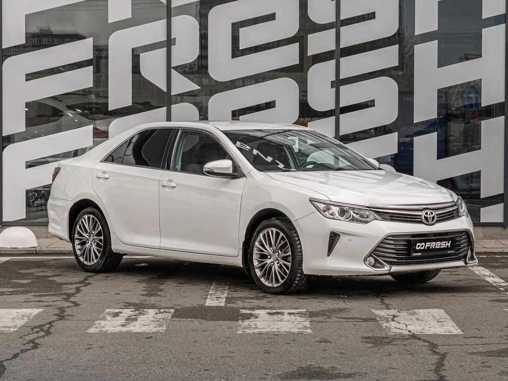 Седан Toyota Camry 2015 года, 1695000 рублей, Краснодар