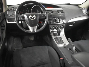 Хетчбэк Mazda 3 2009 года, 716100 рублей, Казань