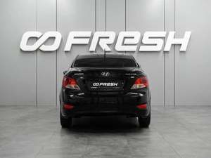 Седан Hyundai Solaris 2013 года, 819000 рублей, Воронеж