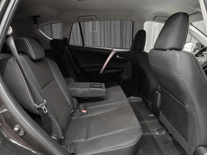 Внедорожник Toyota RAV4 2015 года, 2499000 рублей, Красноярск