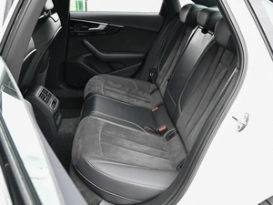 Седан Audi A4 2020 года, 2999000 рублей, Кирилловка