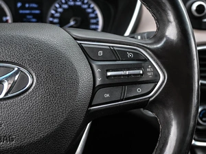 Внедорожник Hyundai Santa Fe 2019 года, 3184000 рублей, Кирилловка