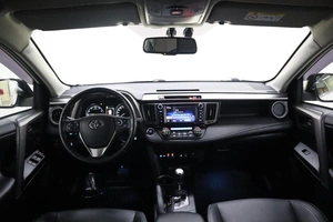 Внедорожник Toyota RAV4 2017 года, 2700000 рублей, Брянск