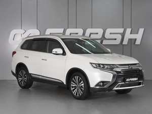Внедорожник Mitsubishi Outlander 2018 года, 2650000 рублей, Минеральные Воды