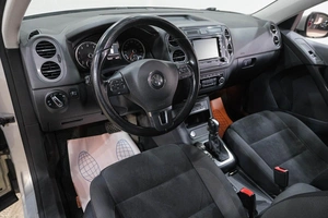 Внедорожник Volkswagen Tiguan 2013 года, 1979000 рублей, Новокузнецк