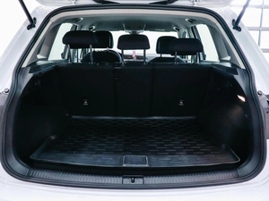 Внедорожник Volkswagen Tiguan 2020 года, 2000000 рублей, Красноярск