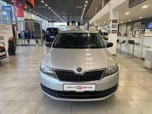 Лифтбек Skoda Rapid 2015 года, 900000 рублей, Орёл
