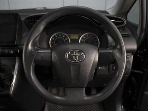 Минивэн Toyota Wish 2009 года, 1293000 рублей, Омск