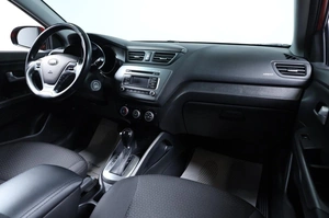 Седан Kia Rio 2017 года, 1369000 рублей, Новосибирск