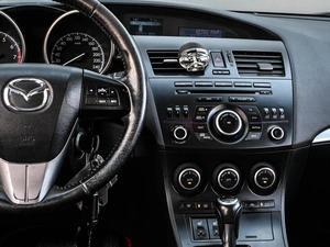 Седан Mazda 3 2012 года, 1059000 рублей, Кирилловка