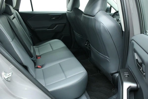 Внедорожник Toyota RAV4 2026 года, 4295000 рублей, Красноярск