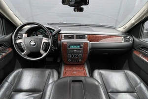Внедорожник Chevrolet Tahoe 2012 года, 2136000 рублей, Солонцы