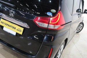 Минивэн Honda Freed 2016 года, 1399000 рублей, Новокузнецк