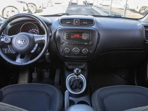 Хетчбэк Kia Soul 2014 года, 1079000 рублей, Петрозаводск
