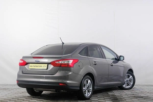 Седан Ford Focus 2013 года, 679000 рублей, Кемерово