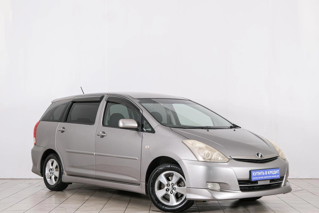 Минивэн Toyota Wish 2006 года, 849000 рублей, Красноярск