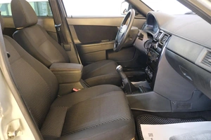 Хетчбэк ВАЗ (LADA) Priora 2011 года, 369000 рублей, Омск