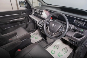 Минивэн Honda Stepwgn Spada 2019 года, 2599000 рублей, Томск