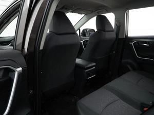Внедорожник Toyota RAV4 2020 года, 3748444 рублей, Москва