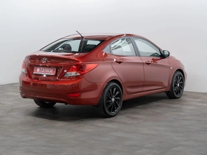 Седан Hyundai Solaris 2012 года, 750000 рублей, Красноярск