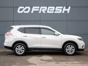 Внедорожник Nissan X-Trail 2016 года, 1770000 рублей, Краснодар