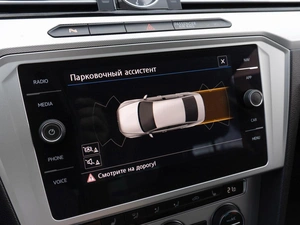 Седан Volkswagen Passat 2018 года, 1699000 рублей, Саратов