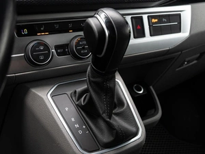 Минивэн Volkswagen Caravelle 2020 года, 4990000 рублей, Краснодар