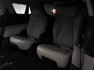 Минивэн Kia Carnival 2021 года, 3999050 рублей, Москва