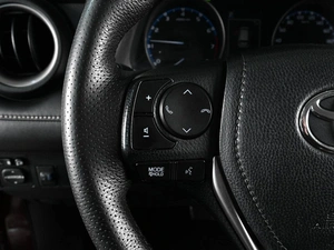 Внедорожник Toyota RAV4 2017 года, 2349000 рублей, Аксай