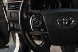 Седан Toyota Camry 2013 года, 1539000 рублей, Челябинск