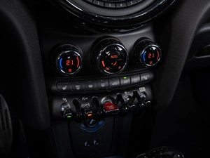 Хетчбэк MINI John Cooper Works 2019 года, 2760000 рублей, Краснодар