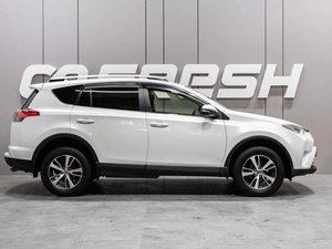 Внедорожник Toyota RAV4 2016 года, 2279000 рублей, Тюмень