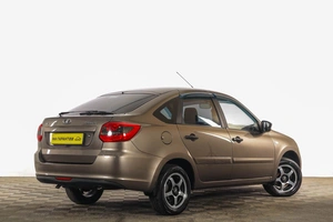 Седан ВАЗ (LADA) Granta 2017 года, 699000 рублей, Тюмень