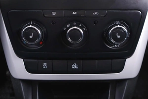 Внедорожник Skoda Yeti 2011 года, 899000 рублей, Пермь