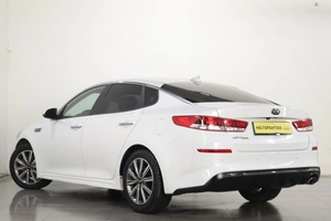 Седан Kia Optima 2019 года, 1999000 рублей, Челябинск