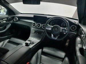 Седан Mercedes-benz C-класс 2019 года, 2399000 рублей, Барнаул