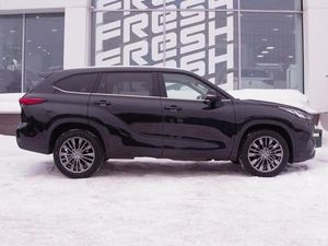 Внедорожник Toyota Highlander 2025 года, 5690000 рублей, Владимир