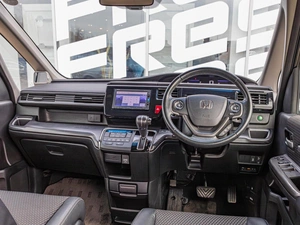 Минивэн Honda Stepwgn Spada 2016 года, 2320000 рублей, Краснодар