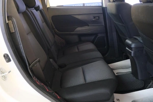 Внедорожник Mitsubishi Outlander 2014 года, 1499000 рублей, Омск